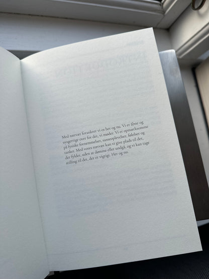 TERAPEUTISK ÅRSBOG | NÆRVÆR