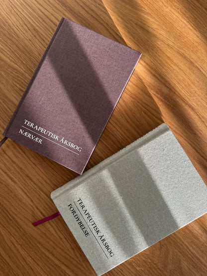 TERAPEUTISK ÅRSBOG | NÆRVÆR